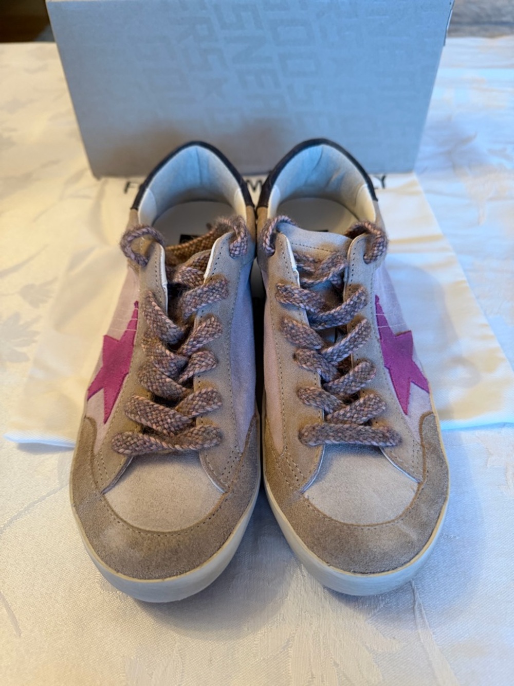 Golden Goose Low Top Beige Suede Sneakers w/Black Heel Tab-Super Star, see pics - Picture 2 of 10